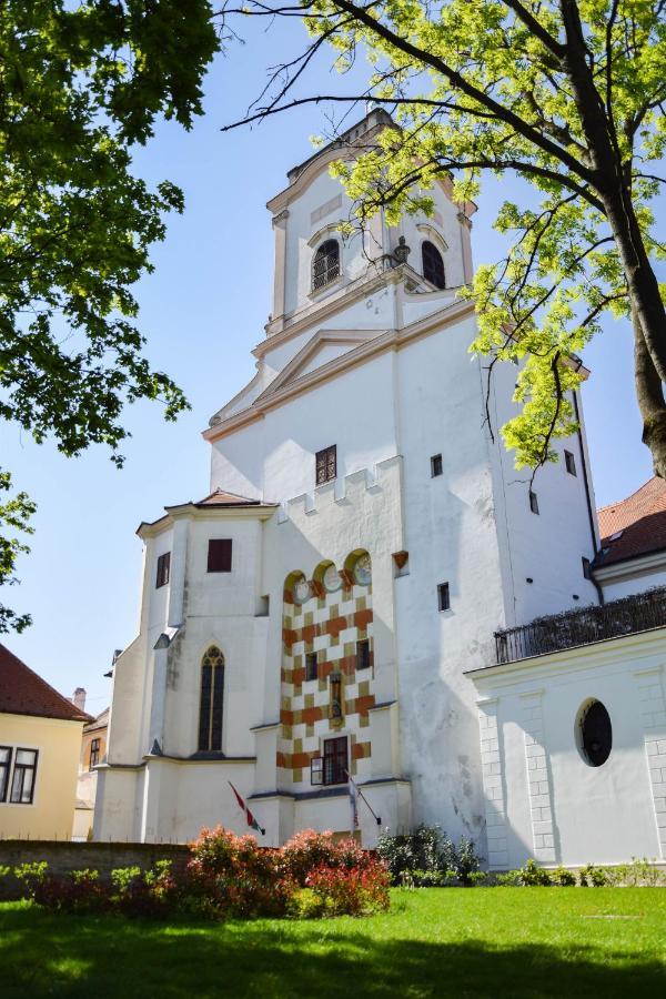 Hotel Domus Collis Győr Zewnętrze zdjęcie